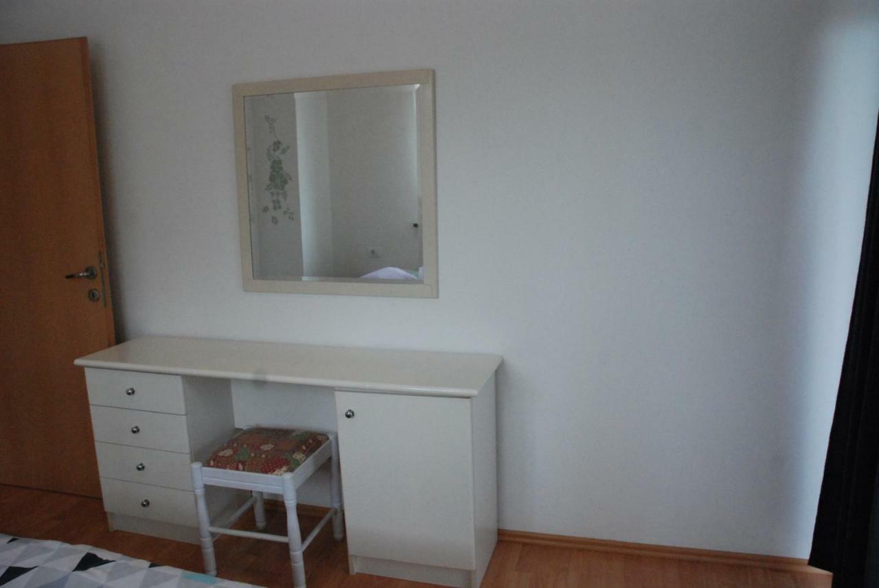 Rosini Apartmani Radin מראה חיצוני תמונה