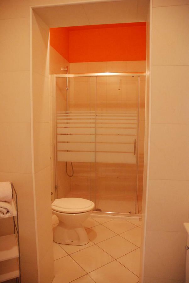 Rosini Apartmani Radin מראה חיצוני תמונה